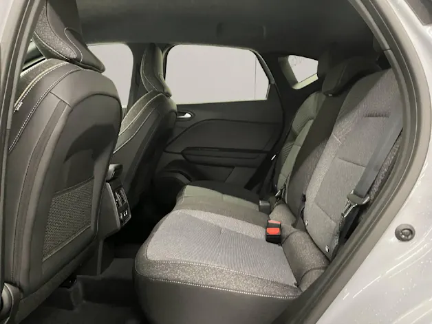 Renault Captur 1.8 E-Tech techno