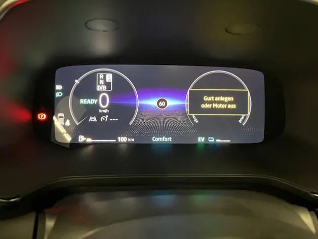 Renault Captur 1.8 E-Tech techno