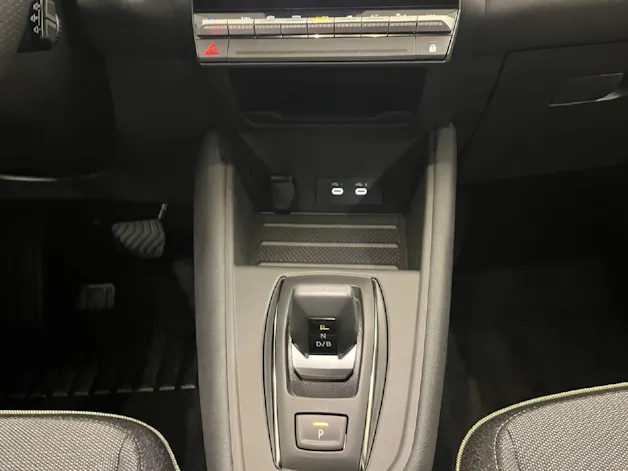 Renault Captur 1.8 E-Tech techno