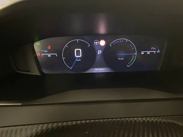 Peugeot 208 1.2 Hybrid Allure Premium