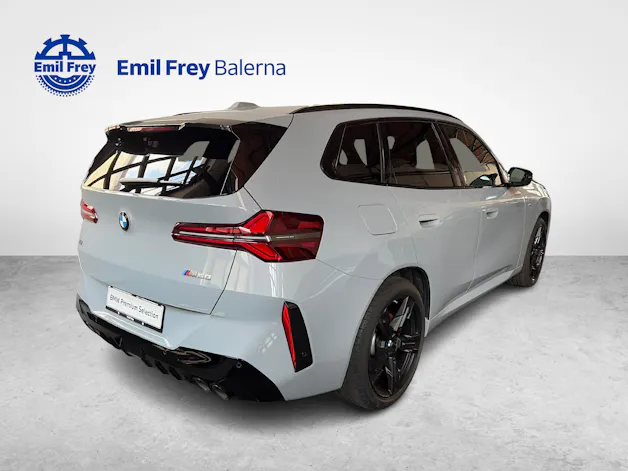 BMW X3 M50i