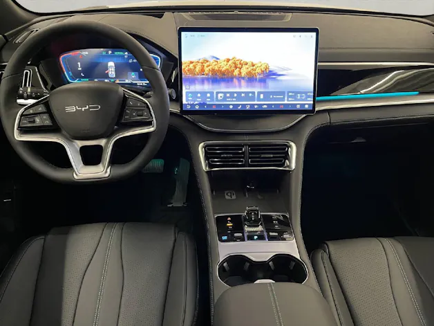 BYD Seal U DM-i Design AWD CH FAHRZEUG