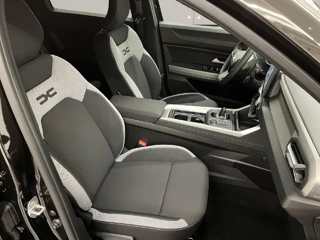 Dacia Bigster Journey hybrid 155