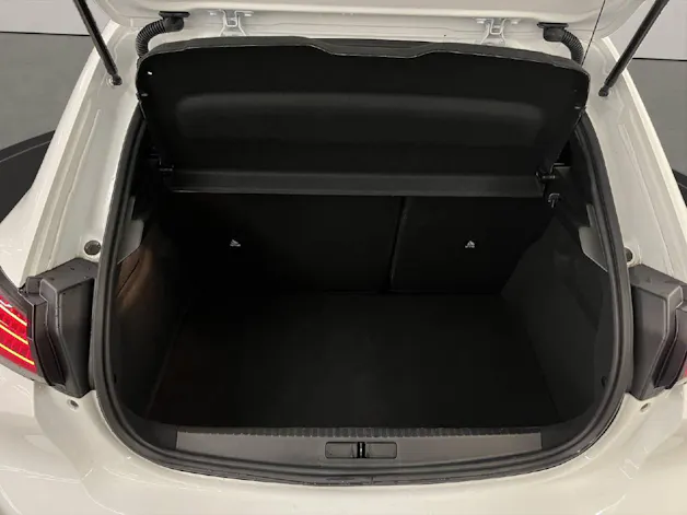 Peugeot 208 1.2 Hybrid 145 GT