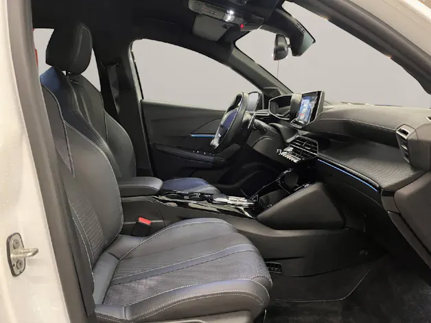 Peugeot 208 1.2 Hybrid 145 GT