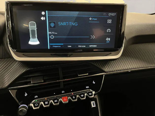 Peugeot 208 1.2 Hybrid Style