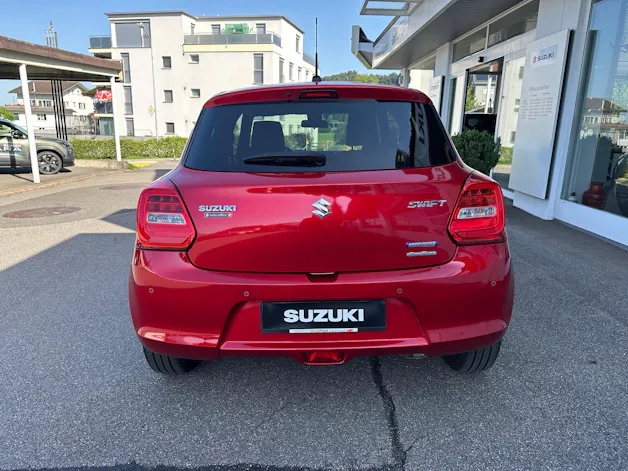 Suzuki Swift 1.2 Piz Sulai Top Hybrid 4x4