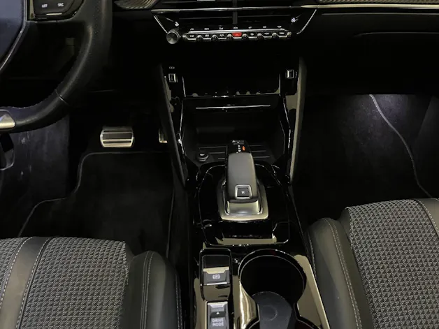 Peugeot 208 1.2 PureTech 130 GT Line