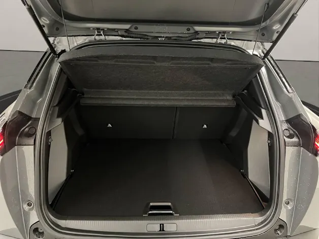 Peugeot 2008 1.2 Hybrid 145 GT