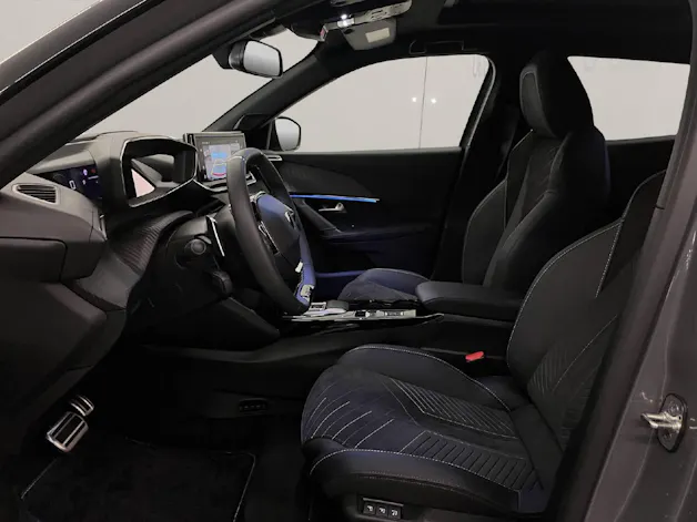 Peugeot 2008 1.2 Hybrid 145 GT