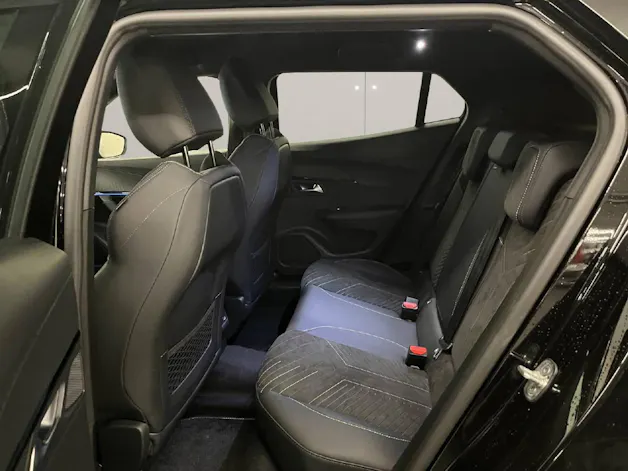 Peugeot 2008 1.2 Hybrid 145 GT