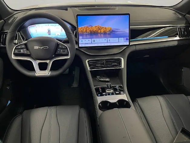 BYD Seal U DM-i Design AWD CH FAHRZEUG