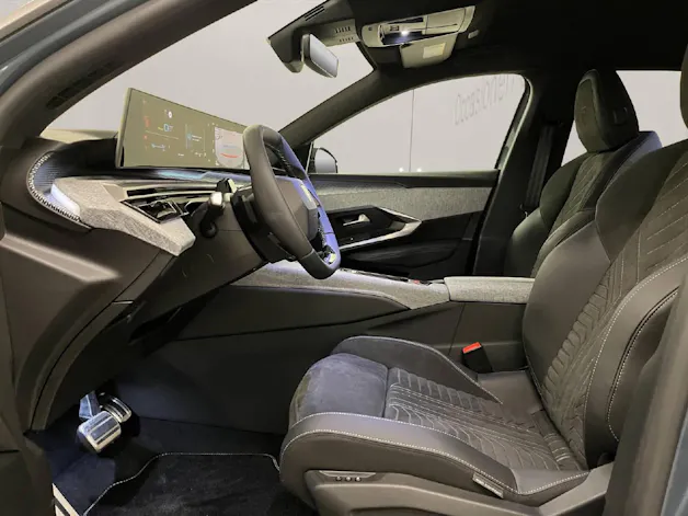 Peugeot 5008 1.6 PHEV 225 GT