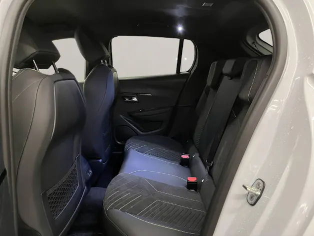 Peugeot 208 1.2 Hybrid 145 GT