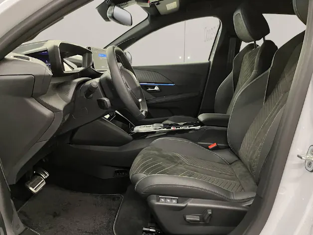 Peugeot 208 1.2 Hybrid 145 GT