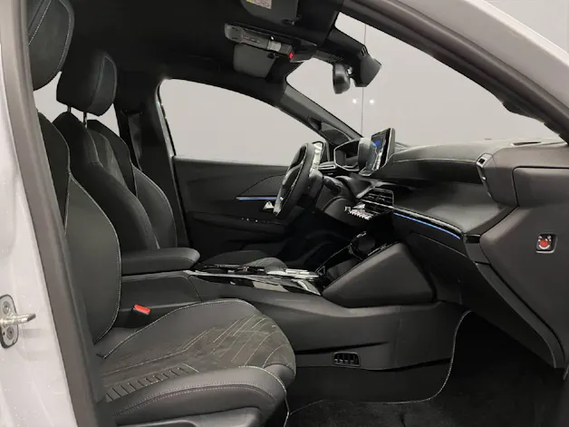 Peugeot 208 1.2 Hybrid 145 GT