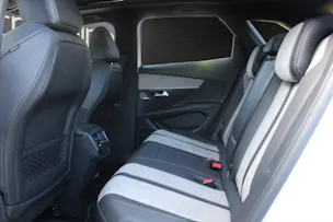 PEUGEOT 3008 1.6 Plug-in Hybrid4 GT Pack