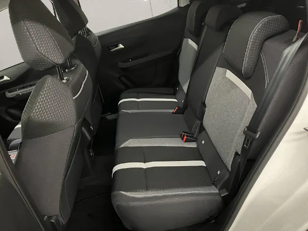 Opel Frontera 1.2 T HEV 145 GS 7-Sitzer CH FAHRZEUG