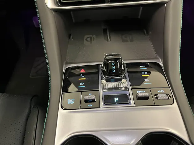 BYD Seal U DM-i Design AWD CH FAHRZEUG