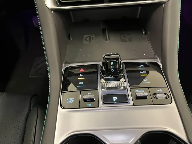 BYD Seal U DM-i Design AWD CH FAHRZEUG