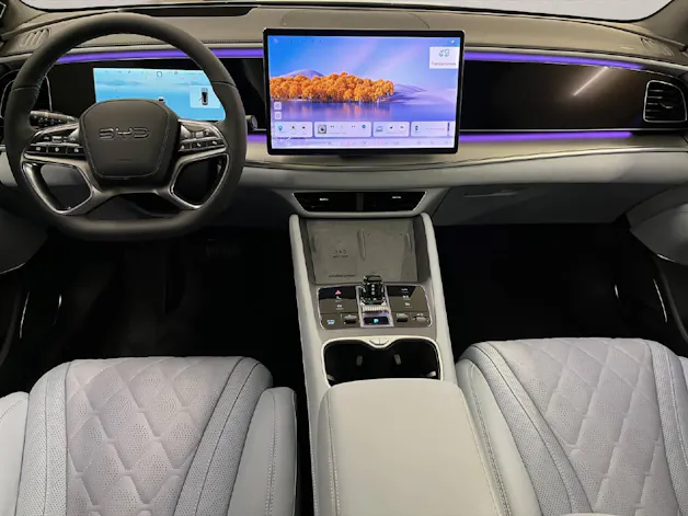 BYD Sealion 7 Excellence AWD CH FAHRZEUG