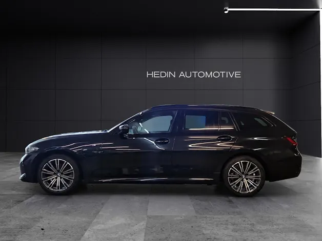 BMW 330e xDrive Touring