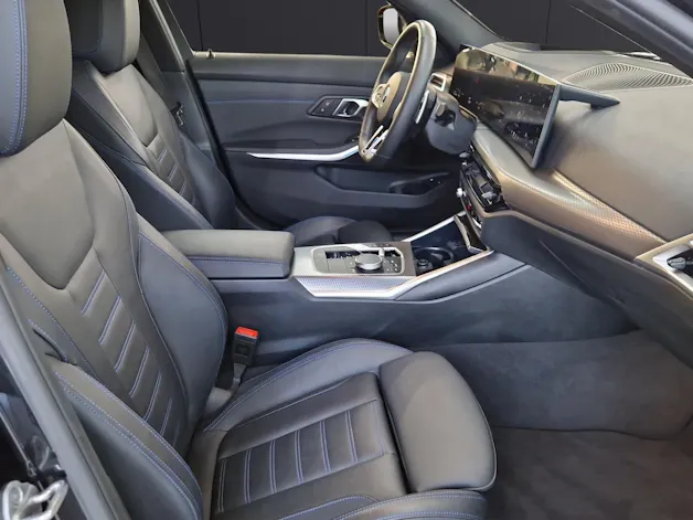 BMW 330e xDrive Touring