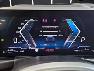 BMW 330e xDrive Touring