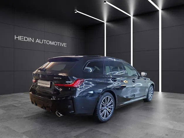 BMW 330e xDrive Touring