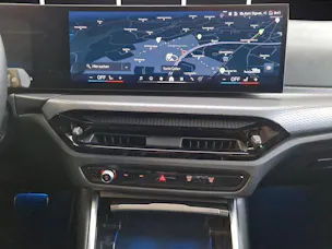 BMW 330e xDrive Touring