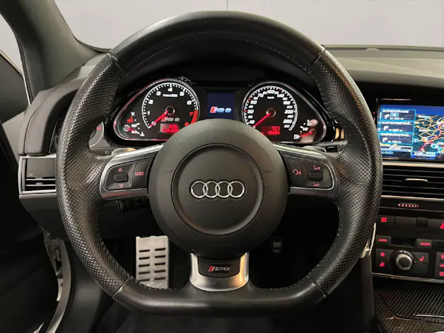 Audi RS6 Avant 5.0 V10 TFSI quattro T-Tronic