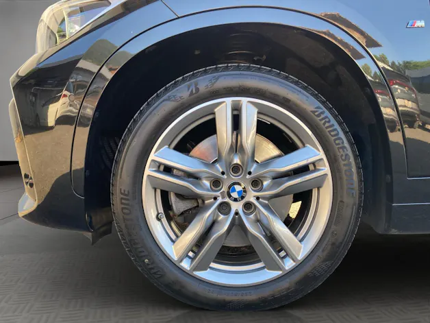 BMW X1 25i xDrive SAG