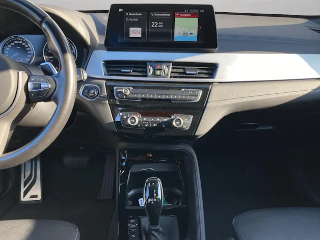 BMW X1 25i xDrive SAG