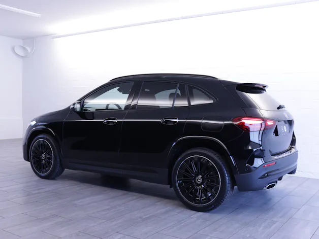 Mercedes-Benz GLA 220 d Swiss Star AMG Line 4matic