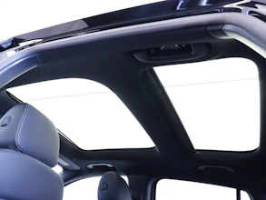https://vehicle.imgix.net/4362579/c92131d3-bbcd-4d26-ad24-a7e6919cde4a.JPG