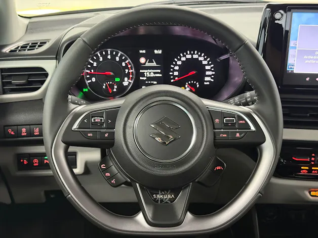 Suzuki Swift 1.2 Sakura Hybrid