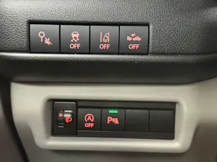 Suzuki Swift 1.2 Sakura Hybrid