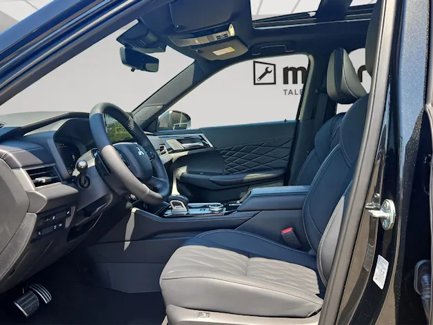 Mitsubishi Outlander 2.4 PHEV Sport 4x4