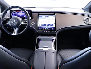 https://vehicle.imgix.net/4362681/0e37ddb9-3cbd-404e-95f5-a8be201ec86c.JPG