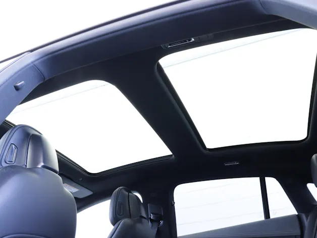 MERCEDES-BENZ EQE 350+ Electric Art Line