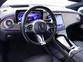 https://vehicle.imgix.net/4362681/f7700bc2-7597-4a32-8414-11cf672db57d.JPG