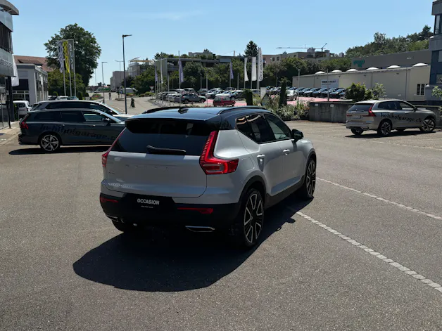 Volvo XC40 2.0 T5 R-Design AWD