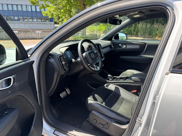 Volvo XC40 2.0 T5 R-Design AWD