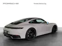 PORSCHE 911 Carrera 4 GTS
