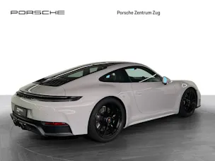 Porsche 911 Carrera 4 GTS