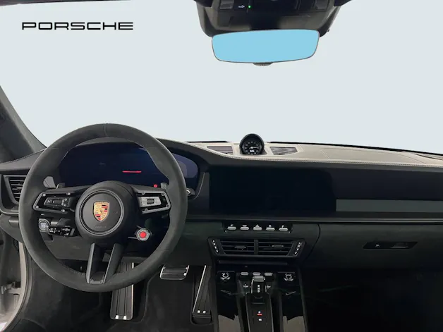 PORSCHE 911 Carrera 4 GTS