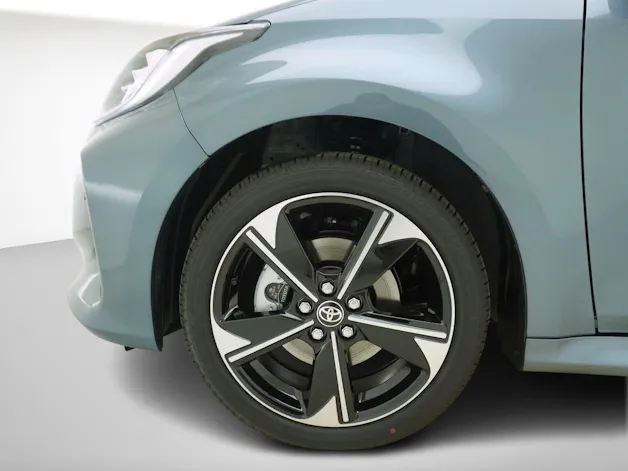 Toyota Yaris 1.5 VVT-i HSD Premium