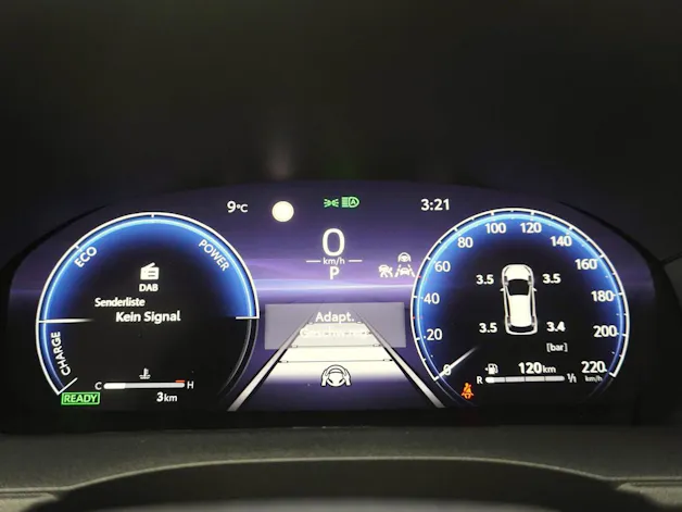 Toyota Yaris 1.5 VVT-i HSD Premium