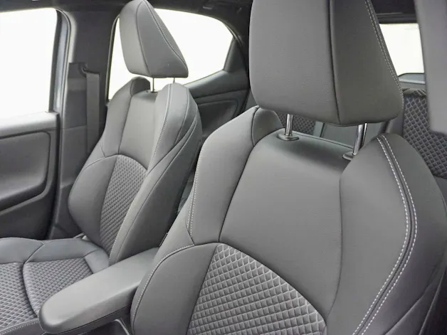 Toyota Yaris 1.5 VVT-i HSD Premium