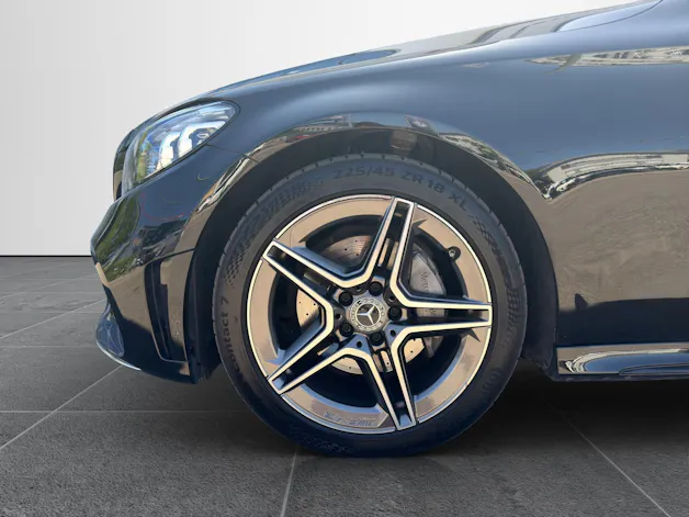 Mercedes-Benz C-Klasse A205 Cabriolet C 200 AMG Line 4matic